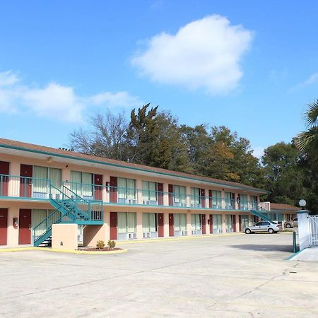 Travelers Inn Gainesville Exterior photo